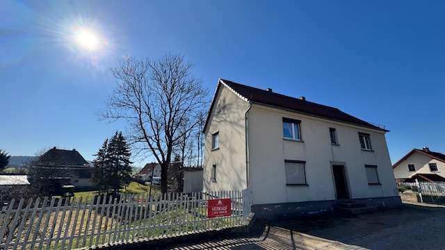 Haus zum Kaufen in Vierkirchen 45.000 € 119 m²