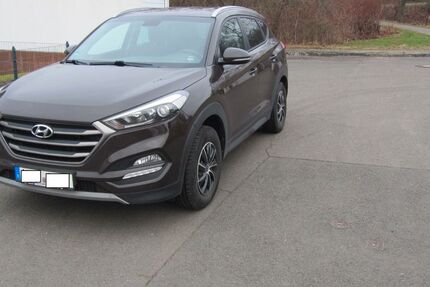 Hyundai TUCSON 52.000 km 13.900 &euro; Hann. Münden 34346