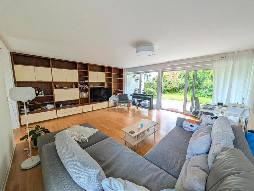 befristet bis 31.05.27: möblierte 4,5 - Zimmer-Wohnung mit Garten
