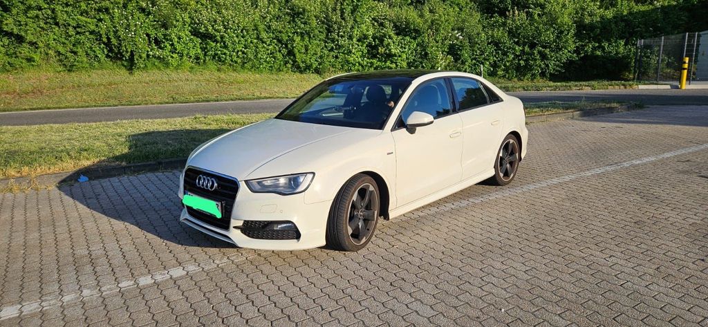 Audi A3 305.000 km 9.900 &euro; Saarbrücken 66121