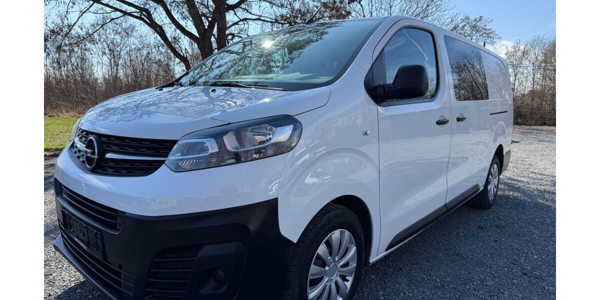 Opel Vivaro 198.000 km 14.278 &euro; Schkopau 06258