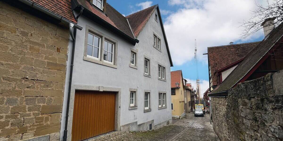 Mehrfamilienhaus, Wohnhaus Rothenburg - 7 Zimmer, 195 m&sup2;, 459.000&euro; | Angebot:25732869