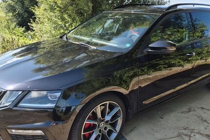 Skoda Octavia 76.330 km 18.490 &euro; Königsborn 39175
