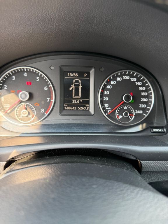 VW Touran 140.650 km 10.500 € Frankfurt 60529