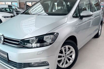 VW Touran 151.630 km 14.999 &euro; Stockelsdorf 23617