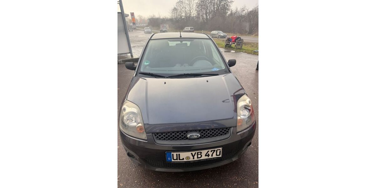 Ford Fiesta 170.000 km 2.500 &euro; Ehingen 89584