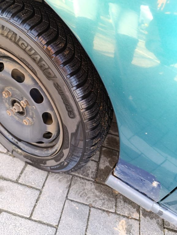 Ford Focus 180.000 km 2.000 € Glauburg-Stockheim 63695