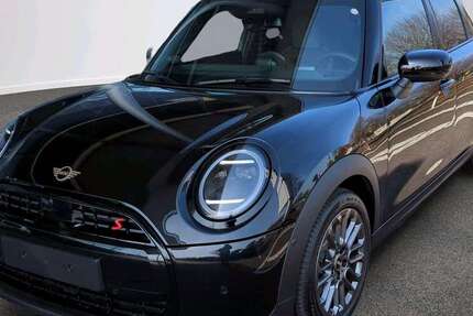 Mini Cooper S 1.173 km 33.157 &euro; München 80788