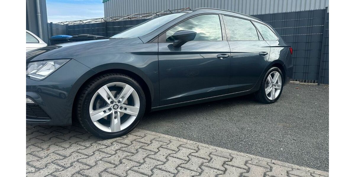 Seat Leon 137.900 km 16.000 &euro; Rüsselsheim 65428