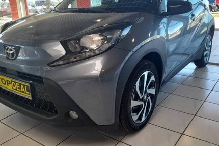 Toyota Aygo (X) 1.036 km 16.990 &euro; Burg 39288