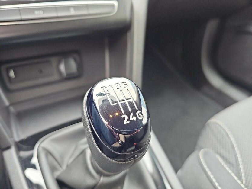 Renault Megane Life+ Insp.+ TÜV+ Bremsen HI + NEU + 80.000 km 11.445 € Schwalbach/Taunus 65824