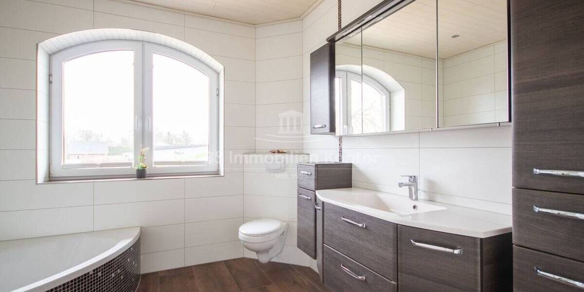 Gewerbeobjekt Westoverledingen Steenfelde - 950.000&euro; | Angebot:25693625
