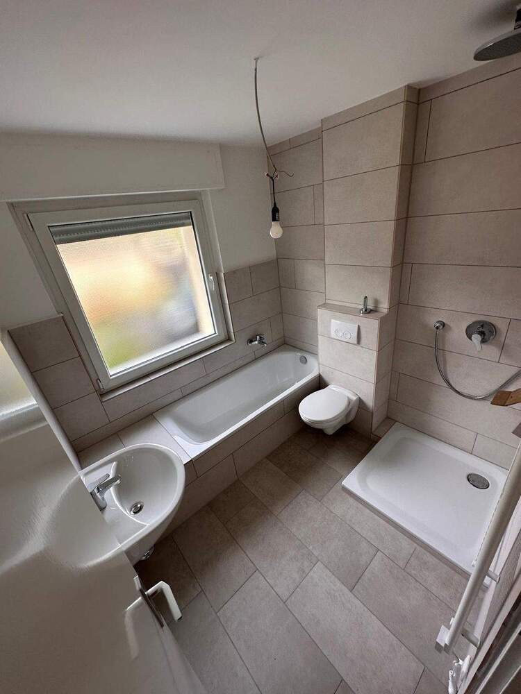 Geräumige 3-Zimmer-Wohnung mit Balkon in Essen, Freisenbruch (bezugsfertig ab dem 01.10.2025)