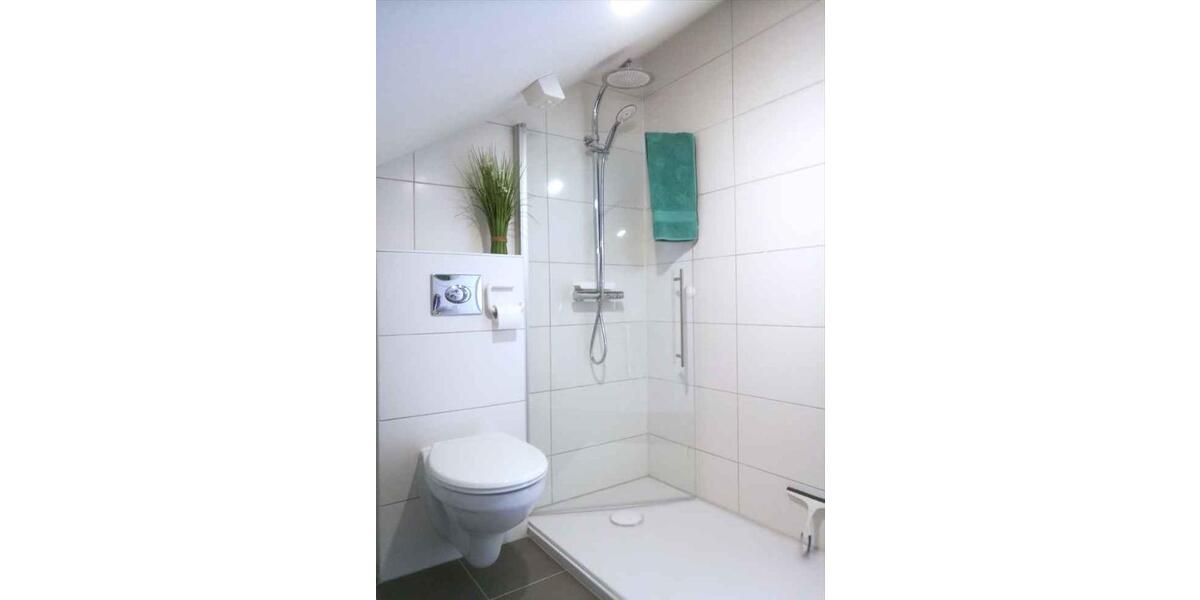 Einfamilienhaus Wächtersbach - 5 Zimmer, 160 m&sup2;, 1.890&euro; | Angebot:26118003