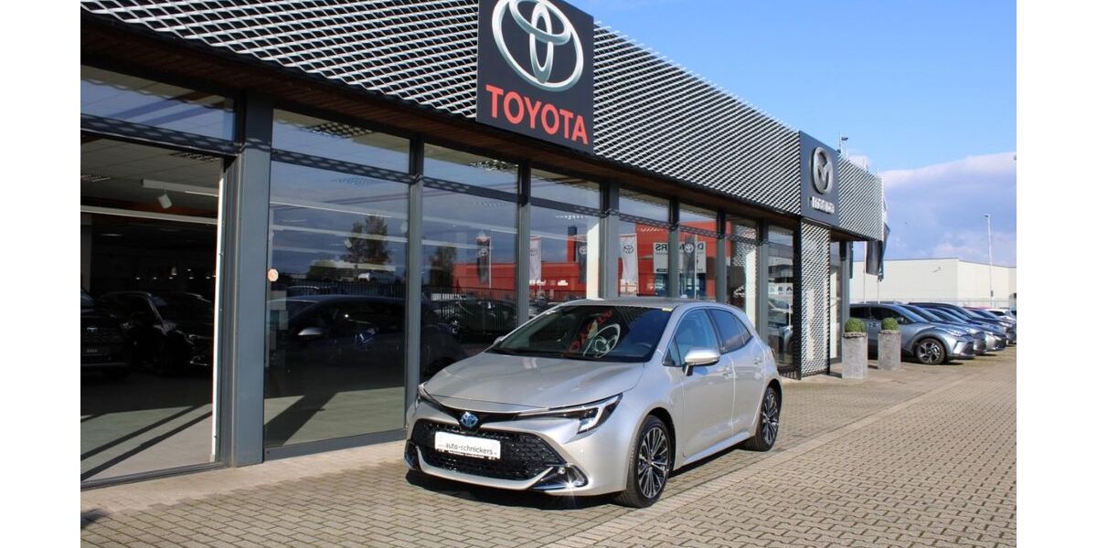 Toyota Corolla 13.931 km 25.490 € Moers 47441