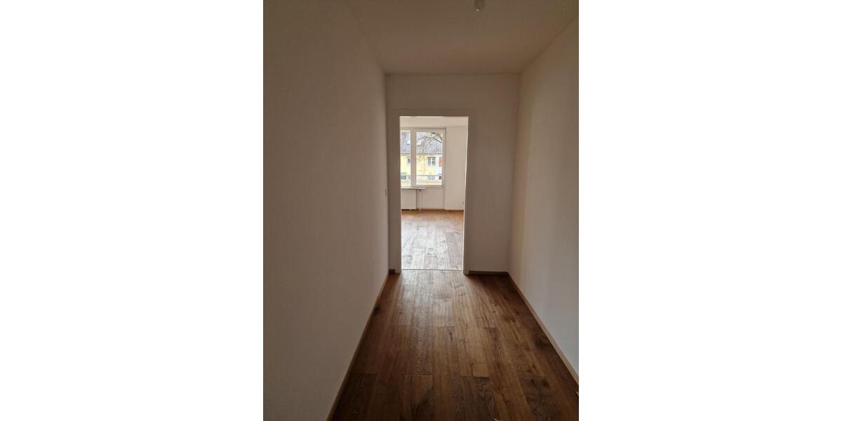 Etagenwohnung Neusäß - 4 Zimmer, 103 m&sup2;, 385.000&euro; | Angebot:26942176