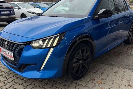 Peugeot 208 32.605 km 21.979 &euro; Garbsen 30826