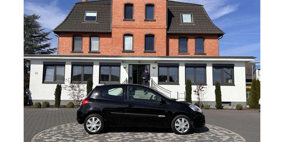 Renault Clio 117.436 km 4.250 &euro; Rotenburg a.d Fulda 36199