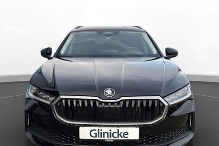 Skoda Superb 6.881 km 33.450 &euro; Baunatal 34225