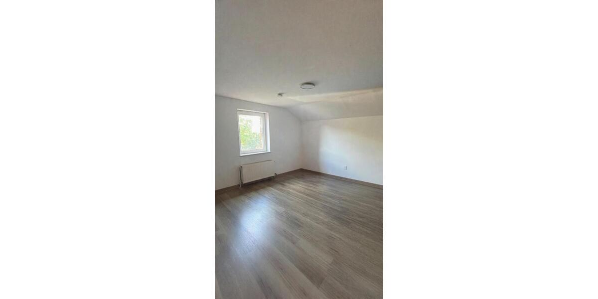 Etagenwohnung Bad Nenndorf - 4 Zimmer, 98 m&sup2;, 830&euro; | Angebot:26310615