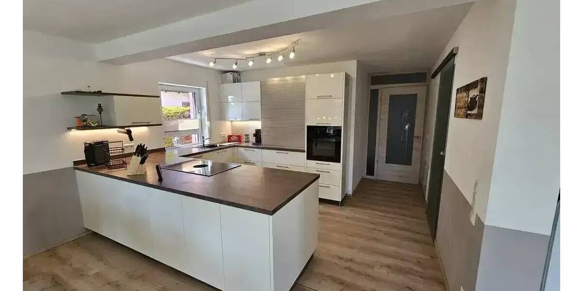 Doppelhaushälfte Burgthann Ezelsdorf - 7 Zimmer, 210 m&sup2;, 699.000&euro; | Angebot:25384382