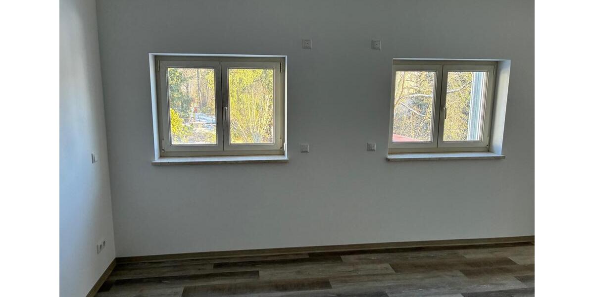 Einfamilienhaus Dorfhain - 5.5 Zimmer, 155 m&sup2;, 1.950&euro; | Angebot:25156302