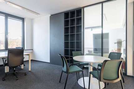 Büro in Lübeck 1.649 € 33 m²