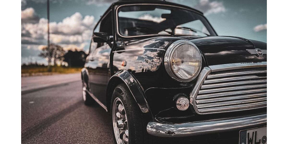 Mini 1300 35.000 km 16.950 &euro; Drage 21423