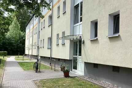 Willkommen Zuhause: sanierte 3-Zimmer-Wohnung mit Balkon, sofort anmietbar!