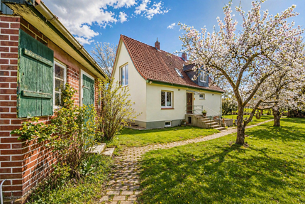 Haus Aerzen - 5 Zimmer, 133 m&sup2;, 295.000&euro; | Angebot:26503259