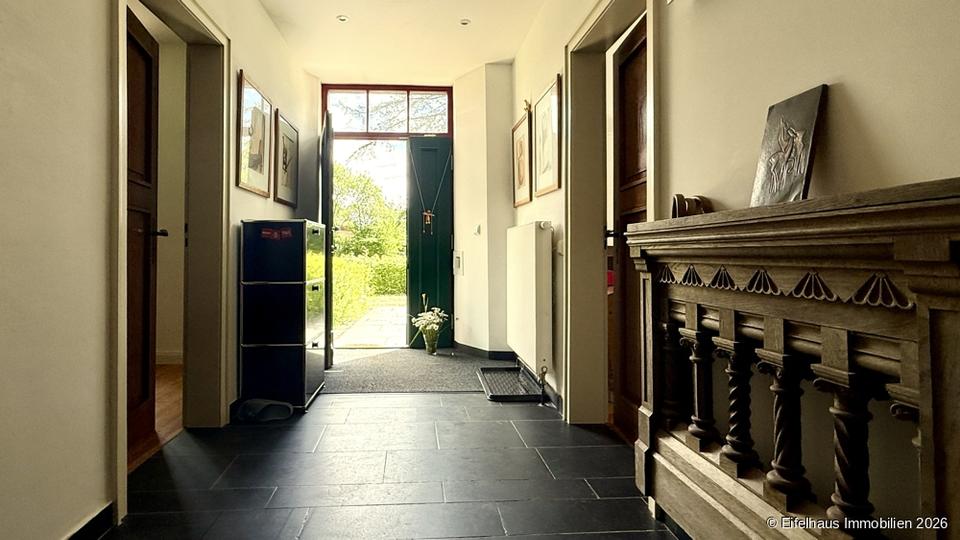 Einfamilienhaus Bad Münstereifel - 5 Zimmer, 147 m&sup2;, 1.850&euro; | Angebot:24654271