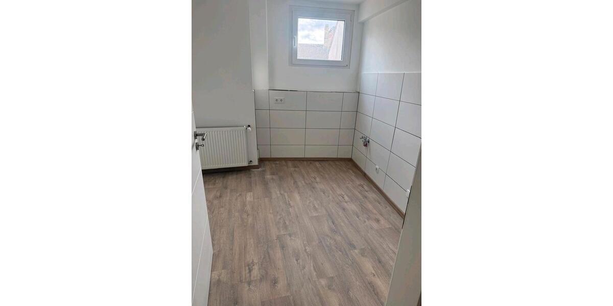 Etagenwohnung Bad Kreuznach Bad Münster am Stein-Ebernburg - 3 Zimmer, 93 m&sup2;, 1.400&euro; | Angebot:26442550