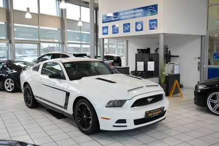 Ford Mustang 176.806 km 15.500 &euro; Obertshausen 63179