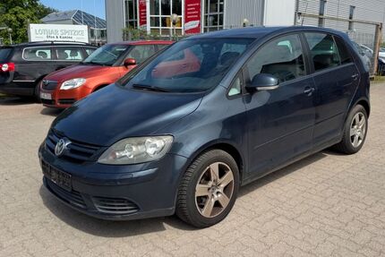 VW Golf 250.000 km 1.700 &euro; Stelle 21435