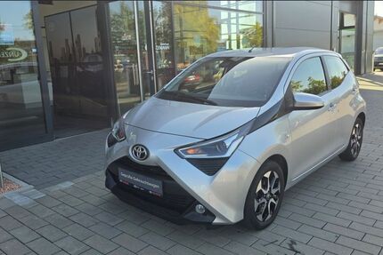 Toyota Aygo (X) 50.692 km 11.740 &euro; Schwäbisch Hall 74523