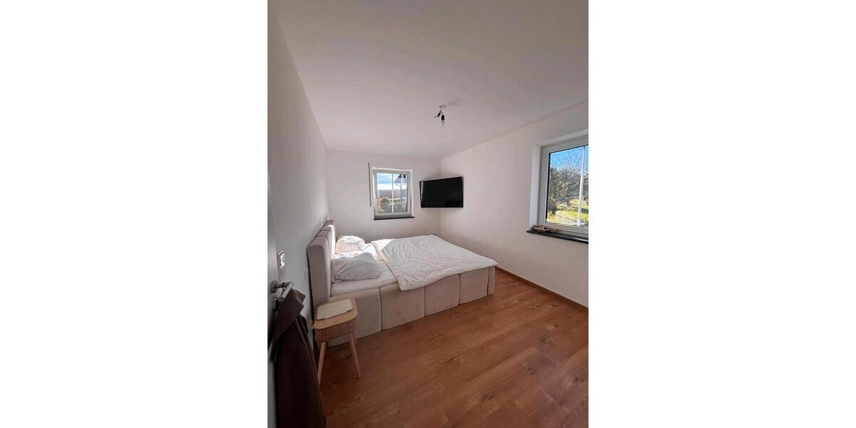 Terrassenwohnung Landau an der Isar - 4 Zimmer, 115 m&sup2;, 1.240&euro; | Angebot:25553055