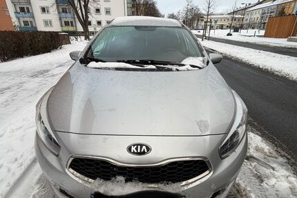 Kia ceed Sportswagon 251.000 km 3.600 &euro; Goslar 38642
