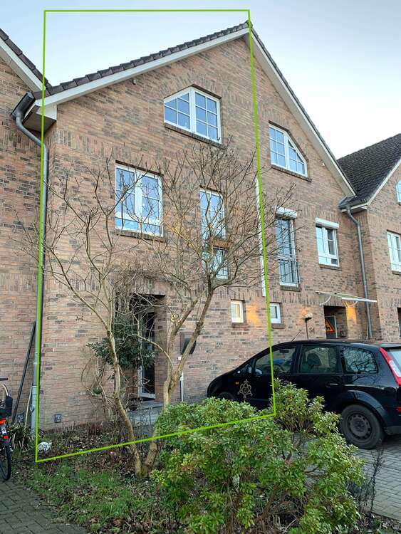 Haus zum Kaufen in Bad Bramstedt 320.000 € 153 m²