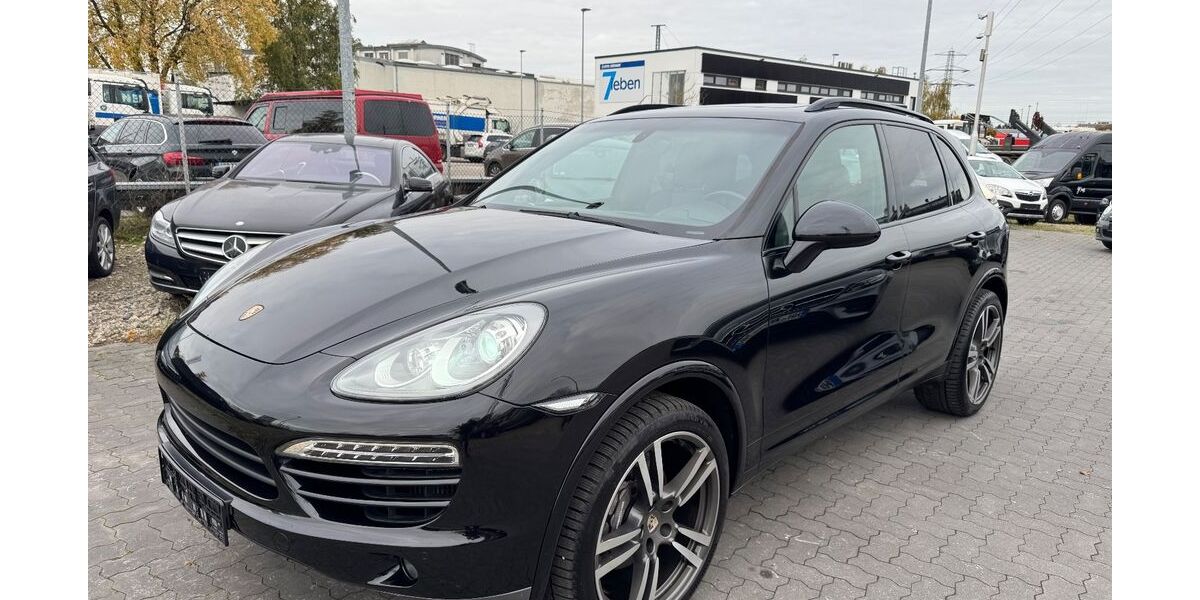Porsche Cayenne 142.000 km 17.900 &euro; Hamburg 22525
