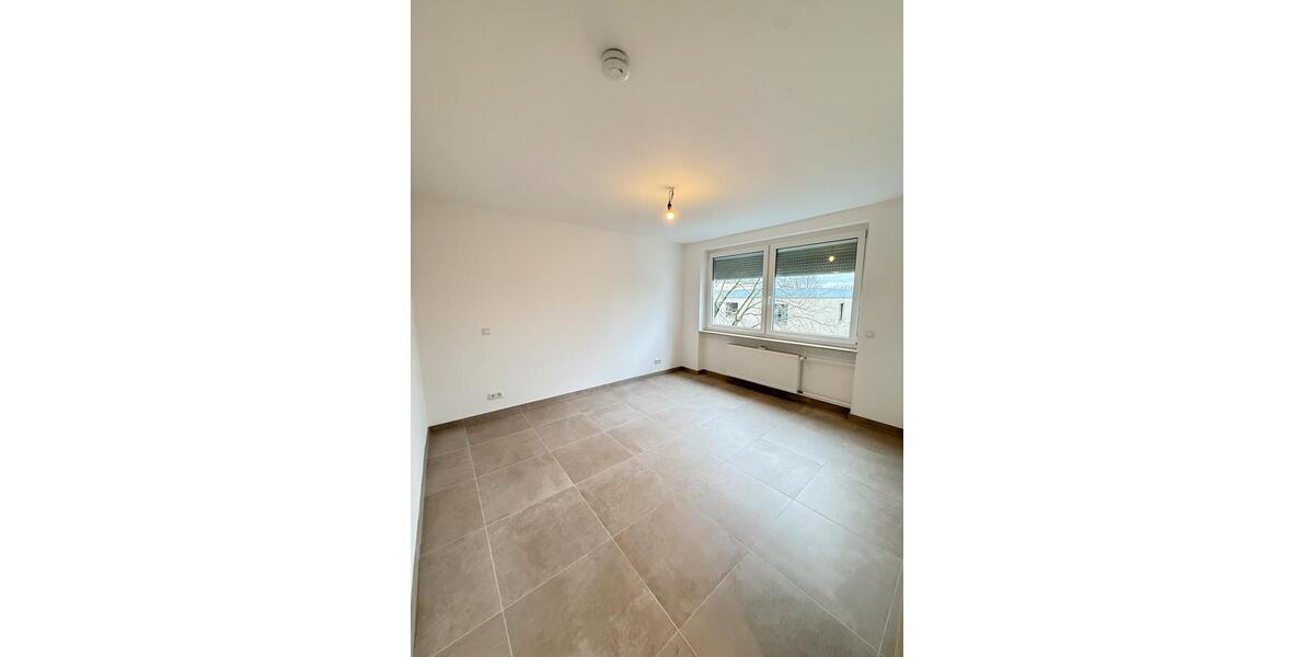 Etagenwohnung Steinbach (Taunus) - 3 Zimmer, 73 m&sup2;, 1.600&euro; | Angebot:25368724