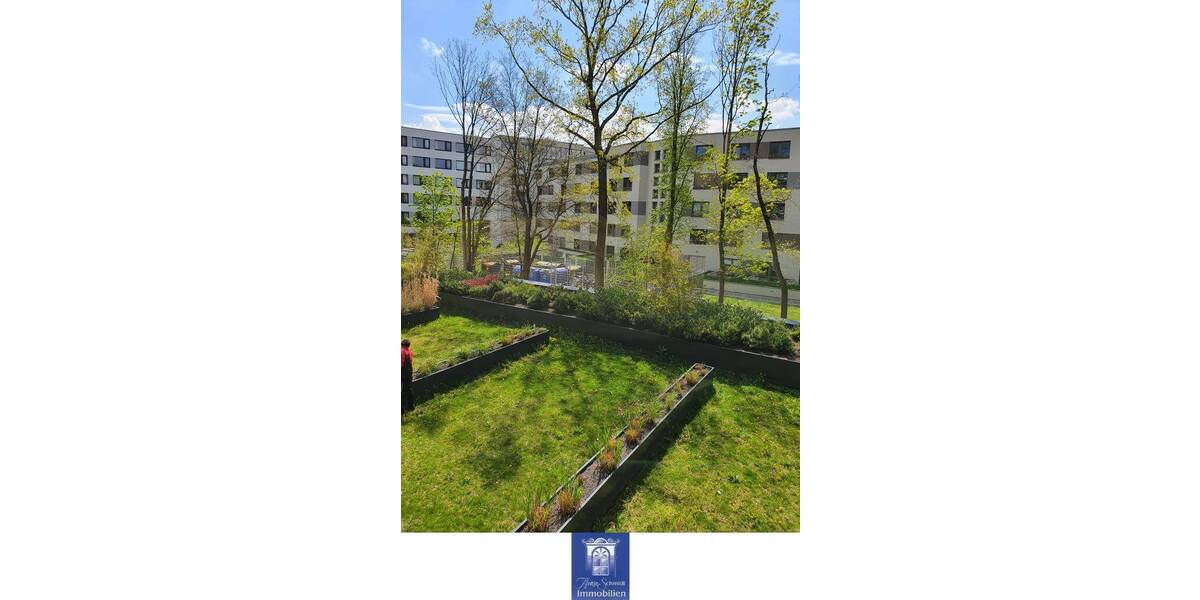 Etagenwohnung Dresden Südvorstadt-West - 4 Zimmer, 99 m&sup2;, 1.350&euro; | Angebot:26277453