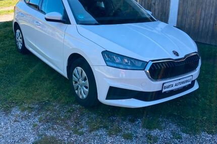Skoda Fabia 42.000 km 9.999 &euro; Halfing 83128