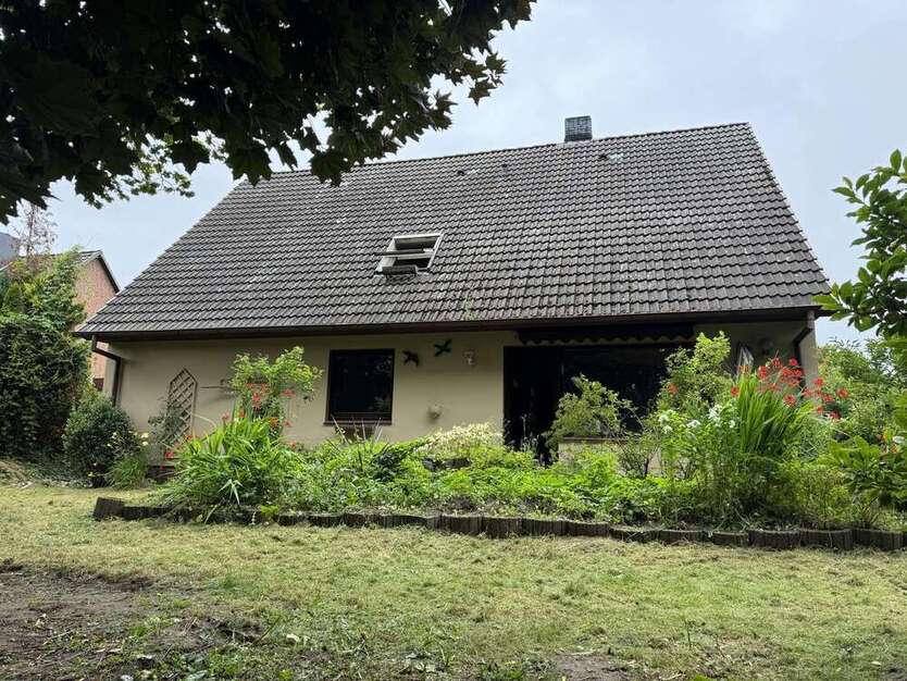 Haus zum Kaufen in Elmshorn 389.000 € 181 m²