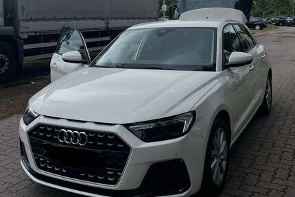 Audi A1 50.000 km 19.900 &euro; Karlsdorf-Neuthard 76689
