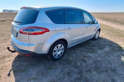 Ford S-Max 232.900 km 5.599 &euro; Rehfelde 15345