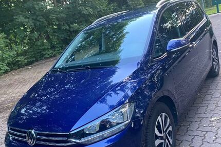 VW Touran 96.800 km 18.995 &euro; Stelle 21435