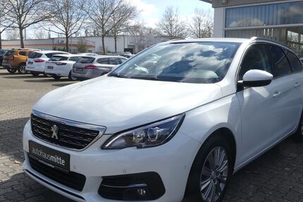 Peugeot 308 45.733 km 14.400 &euro; Dessau-Roßlau 06847