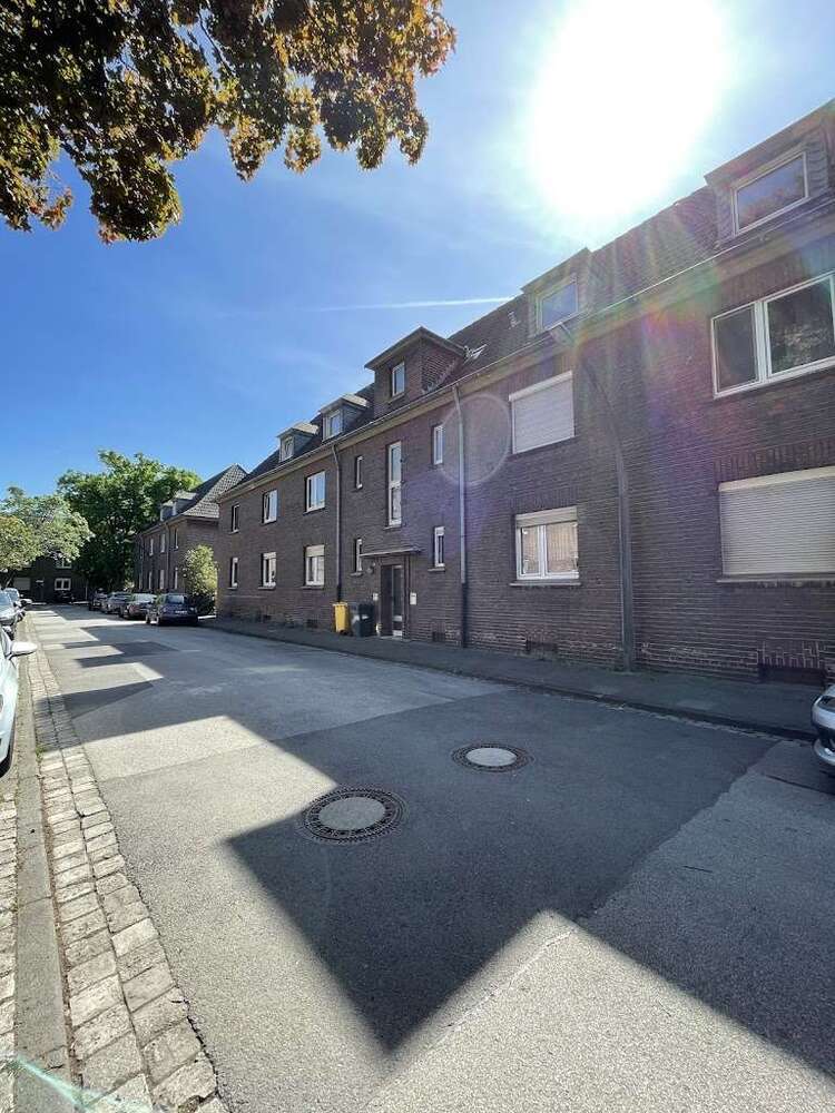 Wohnung zum Mieten in Duisburg 345 € 51.2 m²