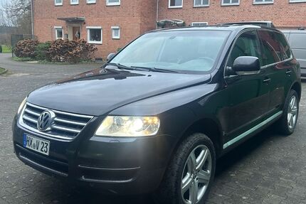 VW Touareg 290.000 km 5.000 &euro; Nieheim 33039