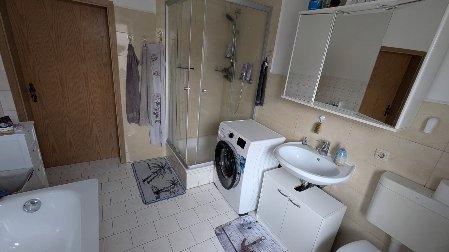 Etagenwohnung Niesky - 4 Zimmer, 82 m&sup2;, 360&euro; | Angebot:26226435